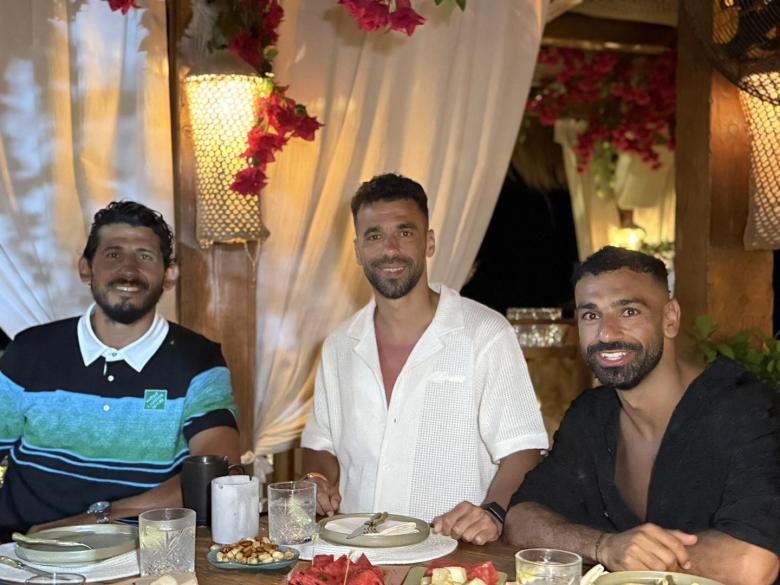 محمد صلاح وعبدالله السعيد وأحمد حجازي