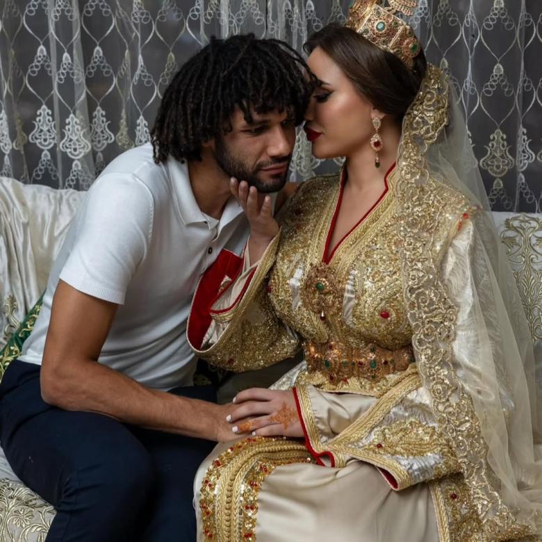 محمد النني وزوجته حنان