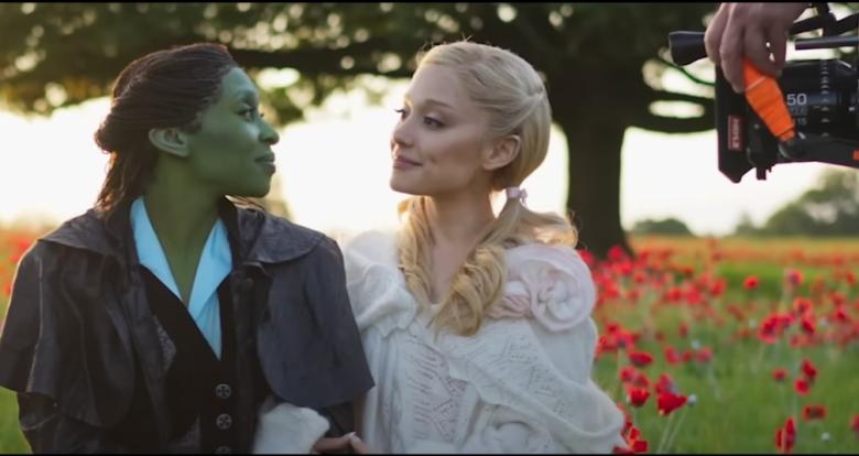 أريانا غراندي و سينثيا إريفو تكشفان كواليس Wicked: For Good