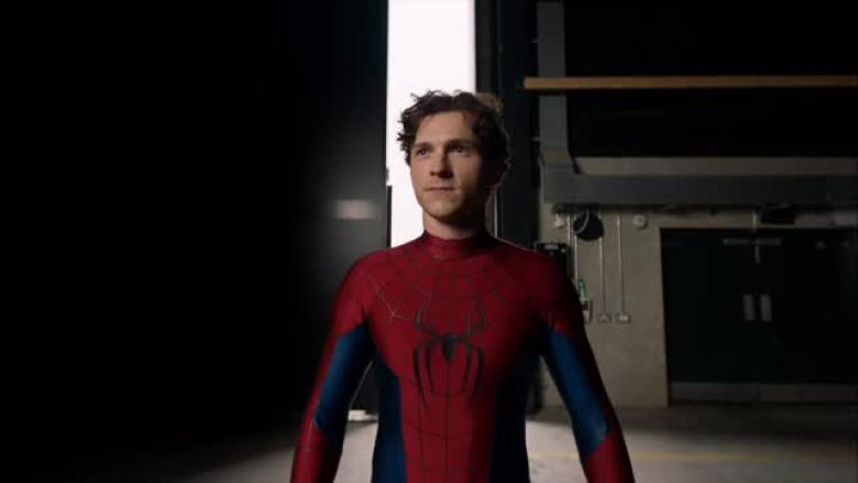 توم هولاند يشوّق الجمهور لأولى لقطات Spider-Man: Brand New Day