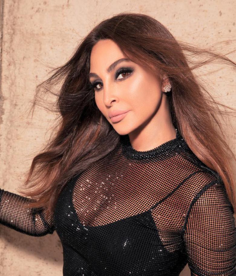 اليسا - صورة معدلة من فيسبوك اليسا - صورة معدلة من فيسبوك