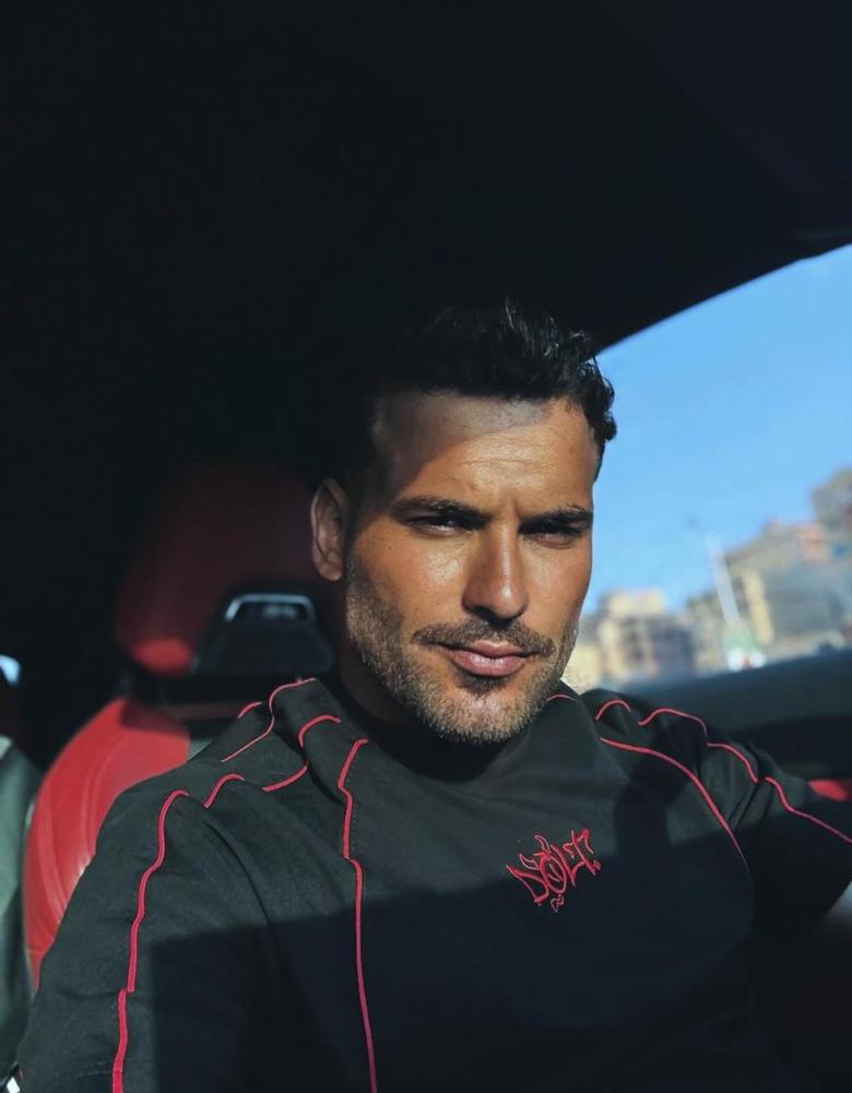 مسلم - صورة من انستقرام 