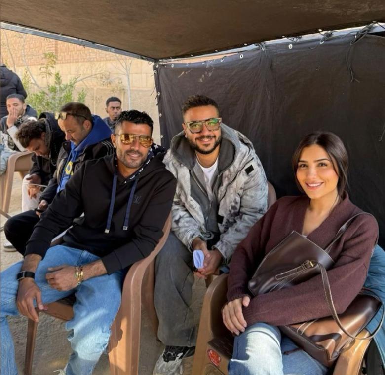 محمد سامي يفاجئ مي عمر بزيارة خاصة لكواليس "الست موناليزا"