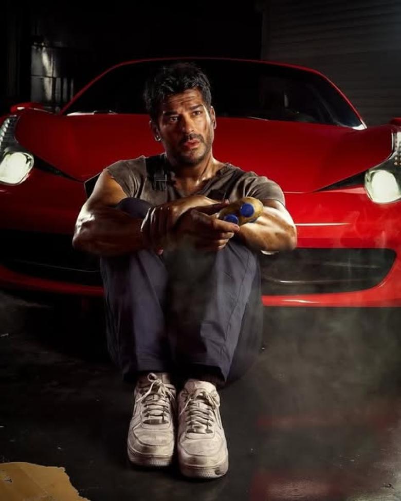 بوراك أوزجيفيت - مسرحية "أجمل فتاة في إسطنبول"