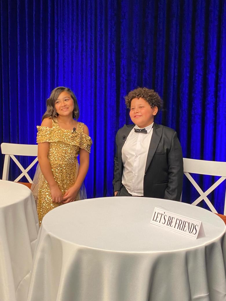 حلقة the blind date show للأطفال