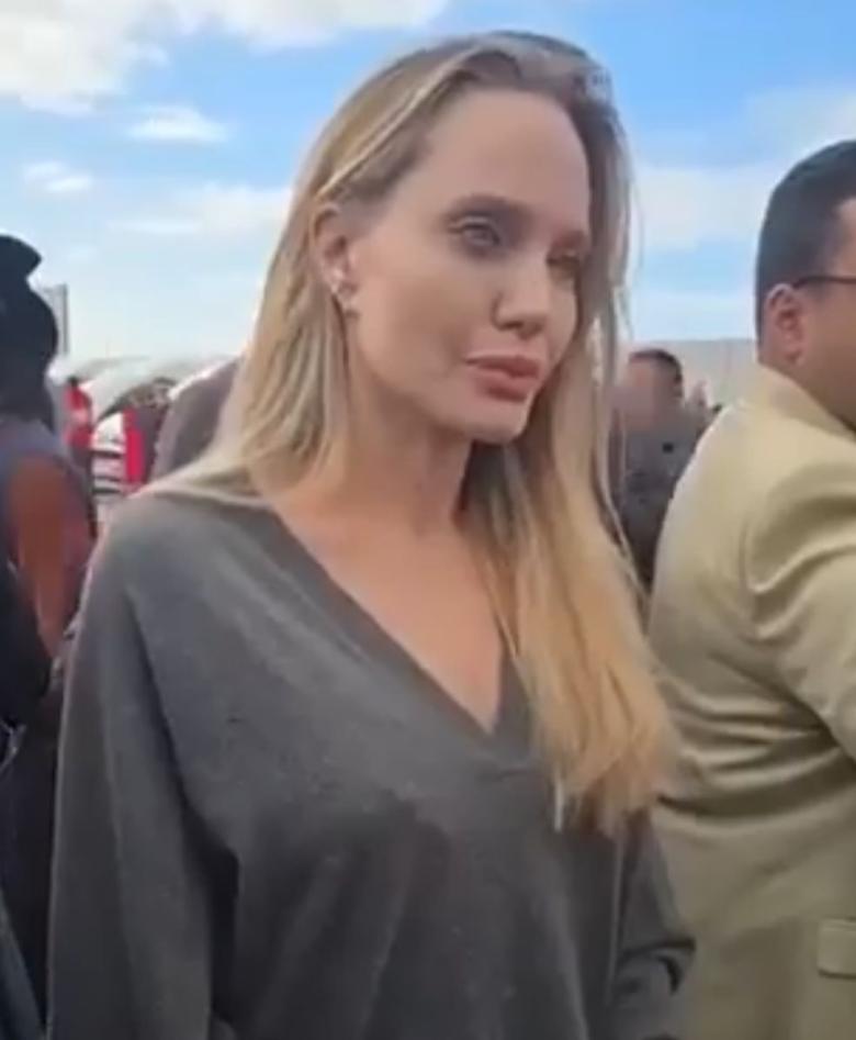 أنجلينا جولي