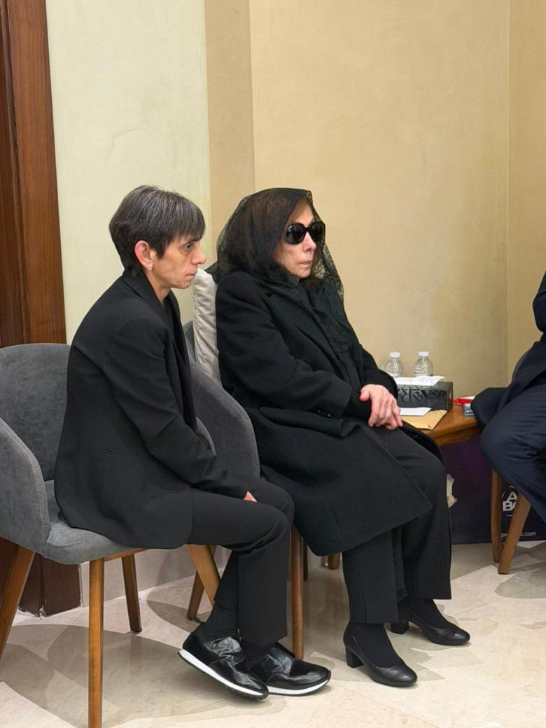 فيروز وابنتها ريما الرحباني - صورة بكاميرا ET بالعربي