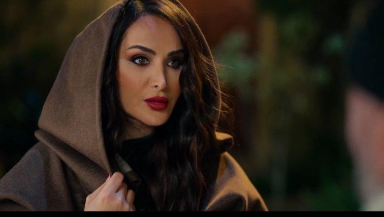 قمر خلف من مسلسل مولانا