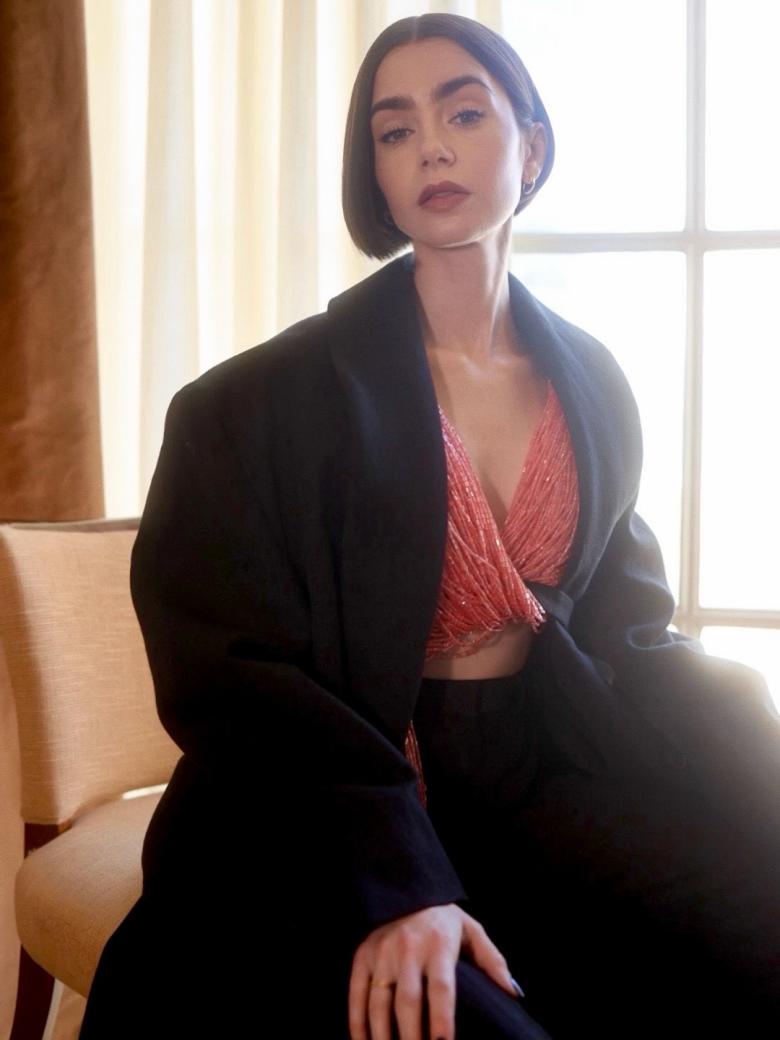 اختيار ليلي كولينز لتجسيد شخصية أودري هيبورن 