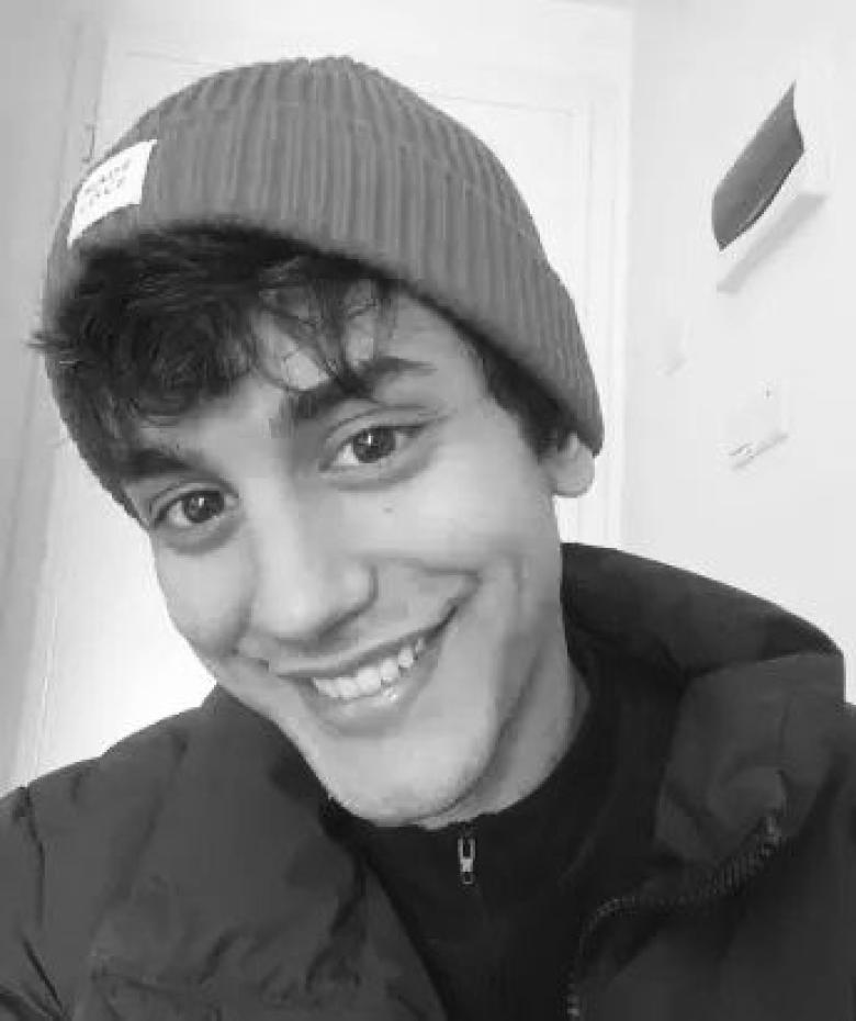 وفاة ابراهيم يلديز - صورة معدلة من السوشيال ميديا