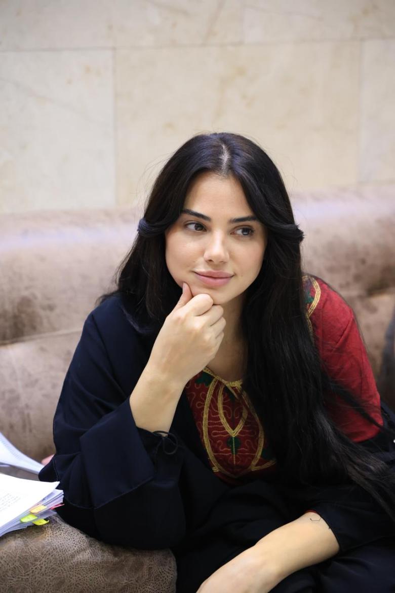 رويدة شاهين (فريدة) في كواليس مسلسل "حمدية"