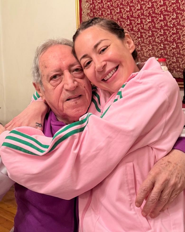 منة شلبي ووالدها