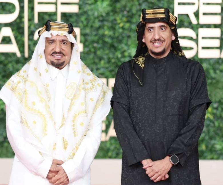 عبدالله السدحان يوجّه نصائح لابنه نواف بعد الزواج: "الصمت حلو أحيانًا"