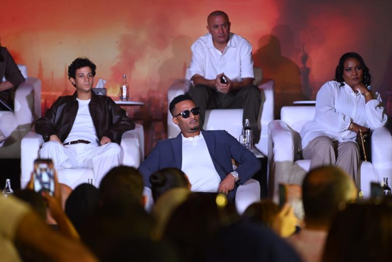 كاست فيلم "أسد" في المؤتمر الصحفي