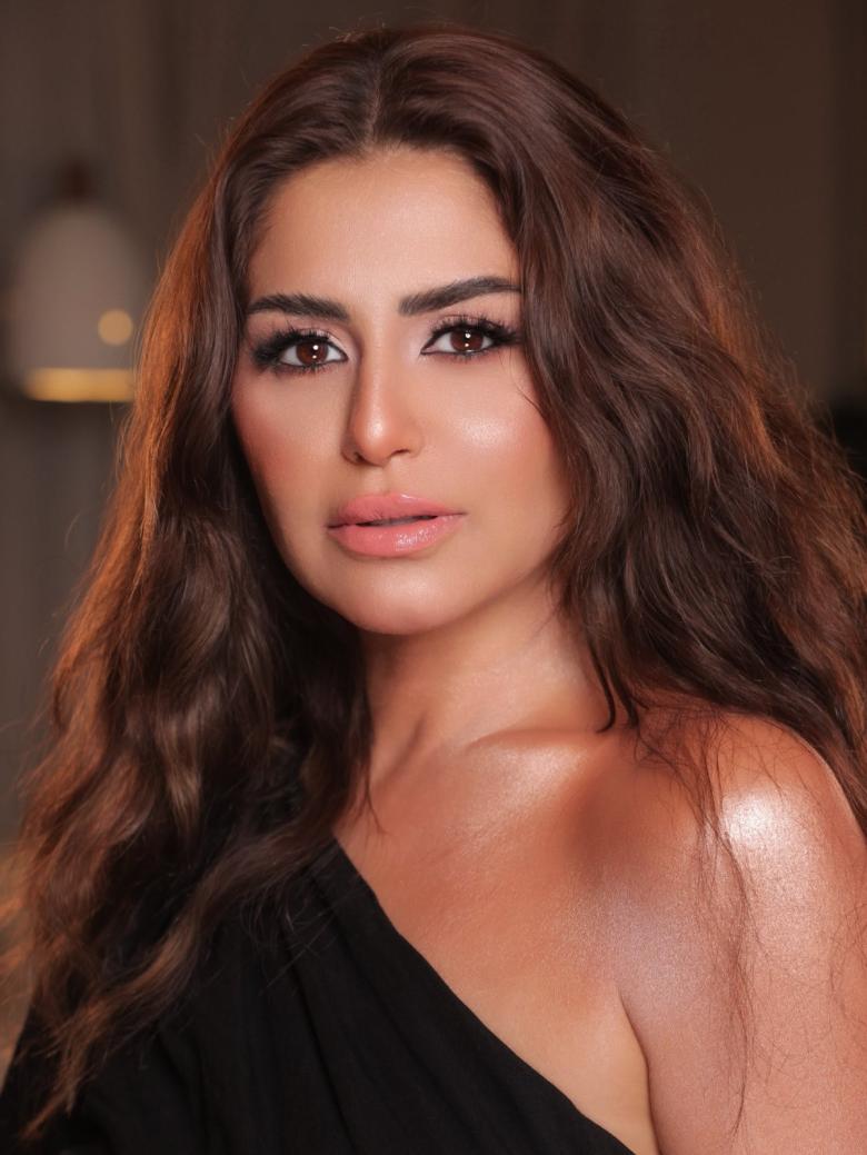 منة فضالي 