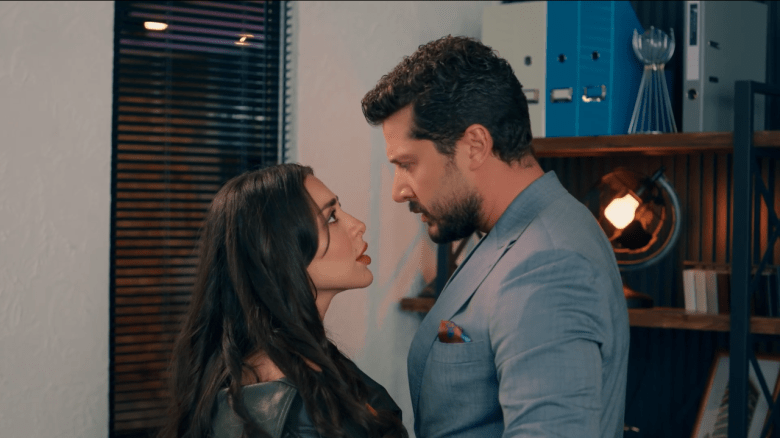 مسلسل حب على ورق الحلقة 23 - مصدر الصورة شاهد