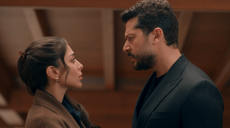 مسلسل حب على ورق الحلقة 44 - مصدر الصورة شاهد