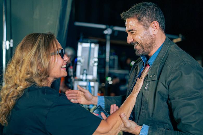 يسرا إلى جانب أحمد عز