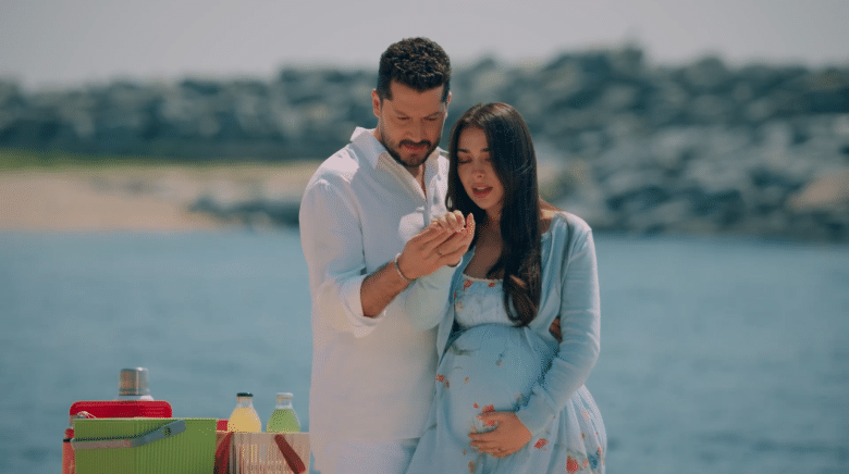 مسلسل حب على ورق الحلقة 90 والأخيرة - مصدر الصورة شاهد