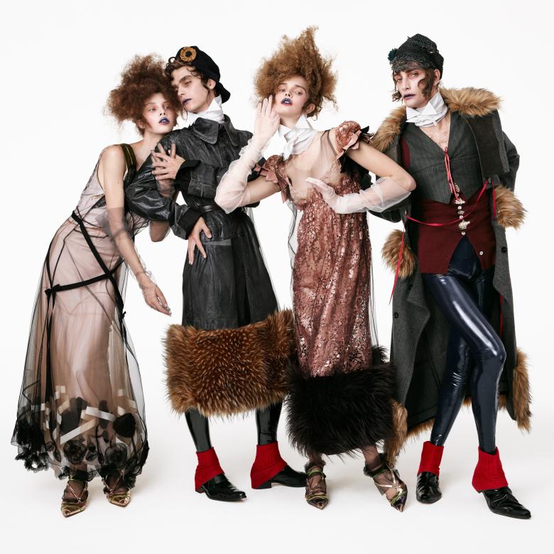 جون غاليانو يطلق أول مجموعة مع زارا في تعاون بعنوان Re{form} - الصورة  من انستغرام زارا بعدسة  Steven Meisel