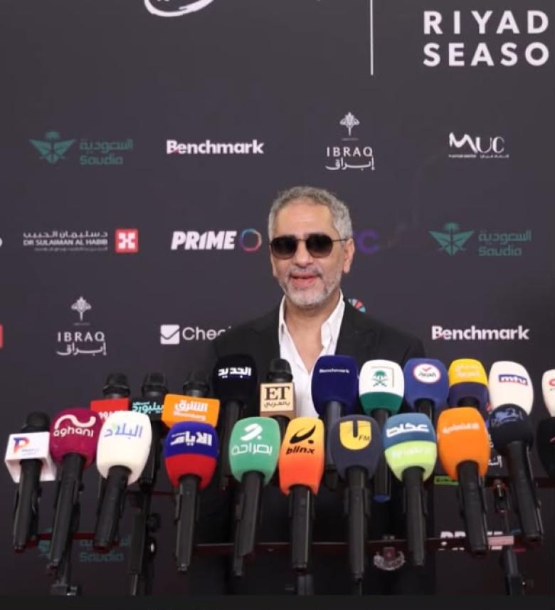 فضل شاكر: حلمي كان أن أعود إلى المسرح من الرياض