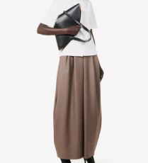 تنورة من ماكس مارا Max Mara 