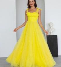فستان من دينيز بوتيك Deniz Butik