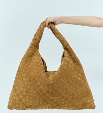 حقيبة من بوتيغا فينيتا Bottega Veneta