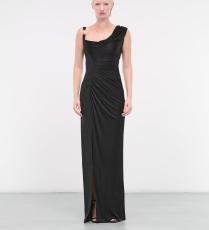 فستان من فرساتشي Versace