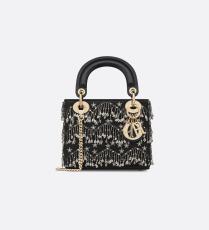 حقيبة ليدي ديور Lady Dior
