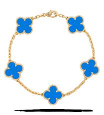 أقراط من فان كليف أند آربلز Van Cleef & Arpels