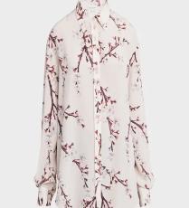 قميص من Alexander McQueen 