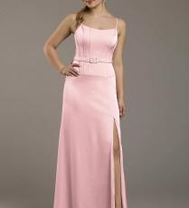 فستان من David’s Bridal 
