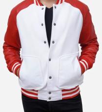 جاكيت من William Jacket