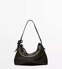 حقيبة من Massimo Dutti