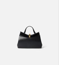 حقيبة سوداء من Jacquemus 