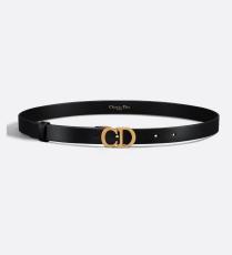 حزام من Dior