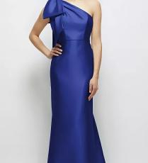 فستان من Dessy