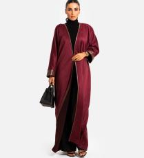 عباية من Maison Qamar Dubai