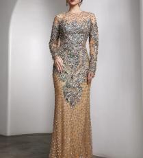 فستان من Elahe