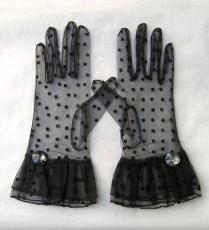 قفازات من One Curtain Road