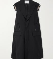Vest من Sacai 