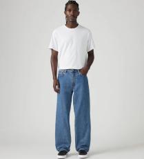 جينز من Levi’s 