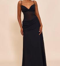 فستان من Pretty Little Thing