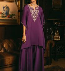 قفطان من Aza Fashions