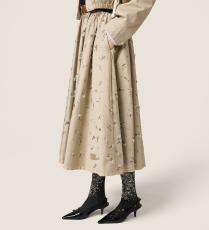 تنورة من Miu Miu