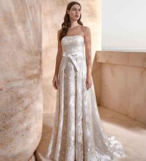 فستان من Blush