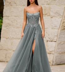 فستان من Azazie