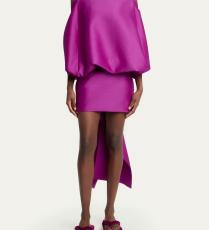 فستان من Balenciaga