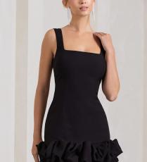 فستان من Club L London